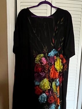 Jams World Black Midi Dress with Vibrant Floral Brushstrokes